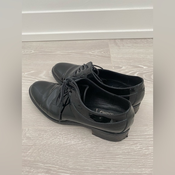 Browns Oxford shoes - Picture 1 of 5